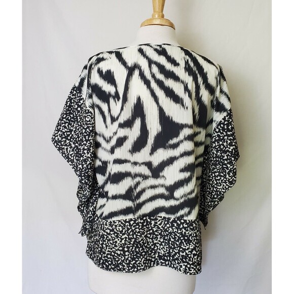 MICHAEL KORS Zebra Print Blouse Petite M/L Kaftan Black Cream Kimono Sleeve Top - Picture 3 of 5